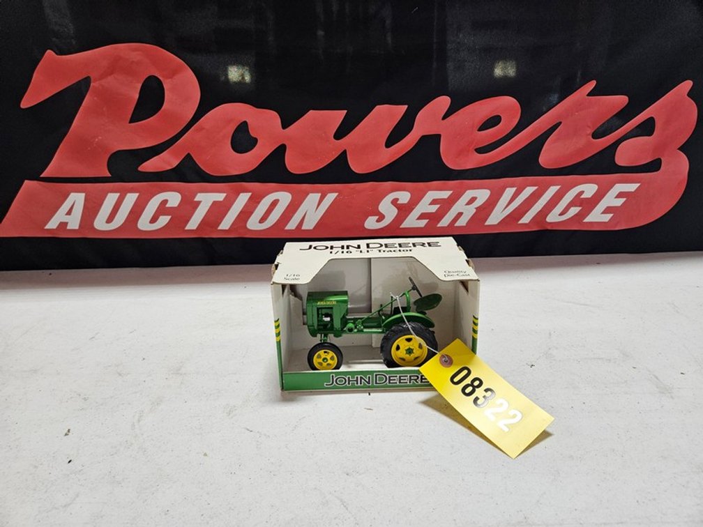 John Deere Model LI Toy Tractor
