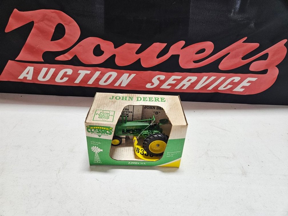 John Deere Model B Toy Tractor