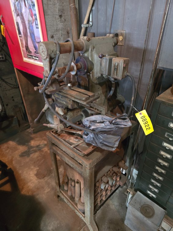Burke Machine B-100-4 Keway Cutter