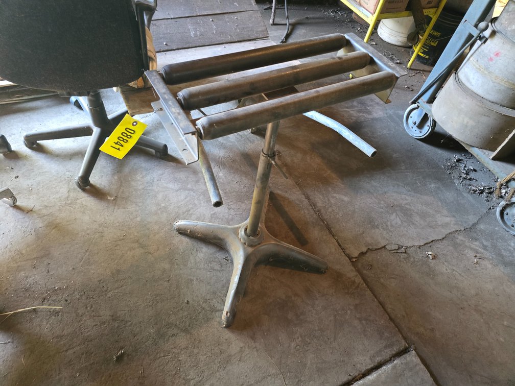 Rolling Stand