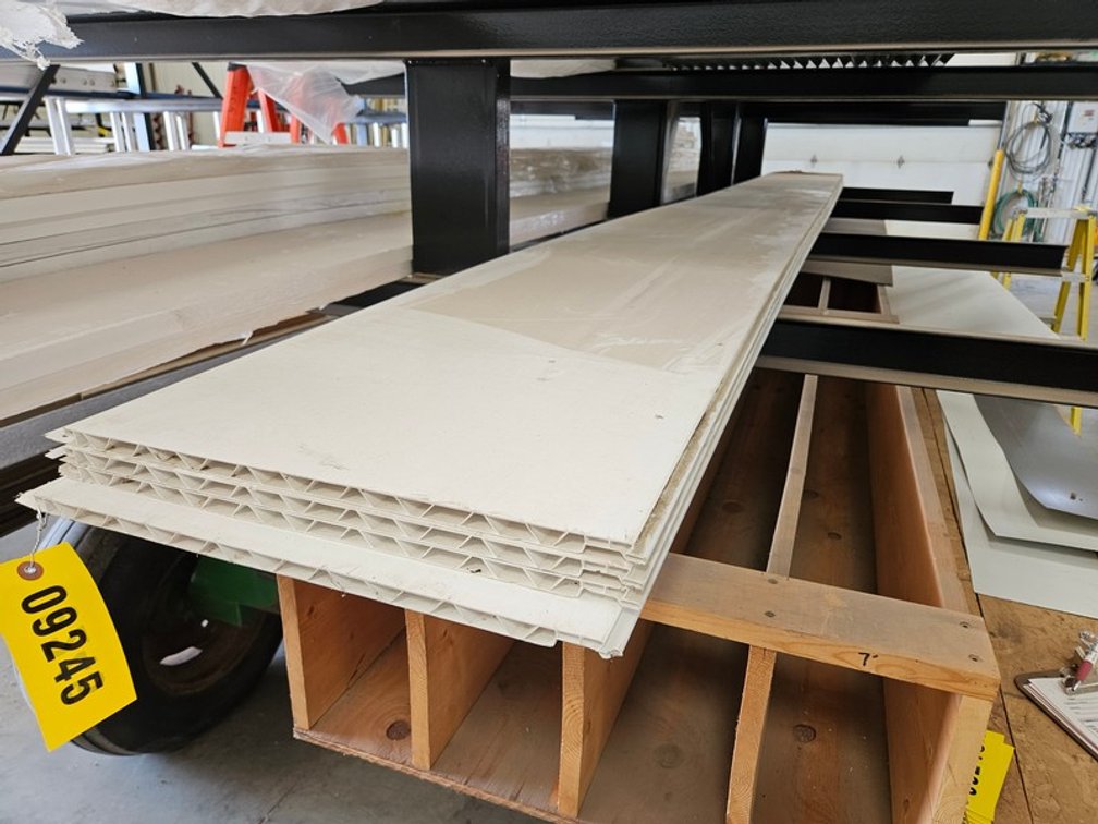 (4) 16"x16' Truss Core Panels