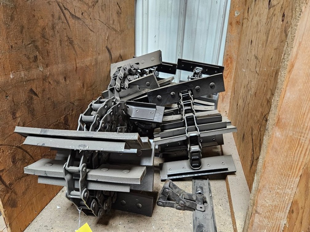 997H Pintle Chain 2-1/2"x10-5/8" Paddles