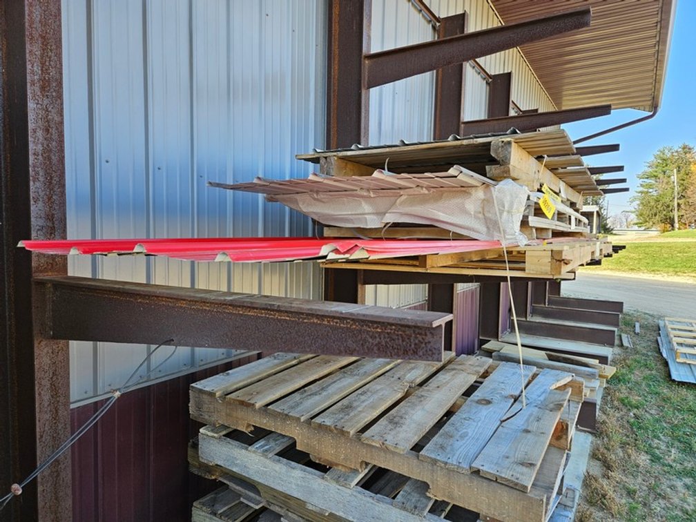 Assorted Size Red Steel Siding