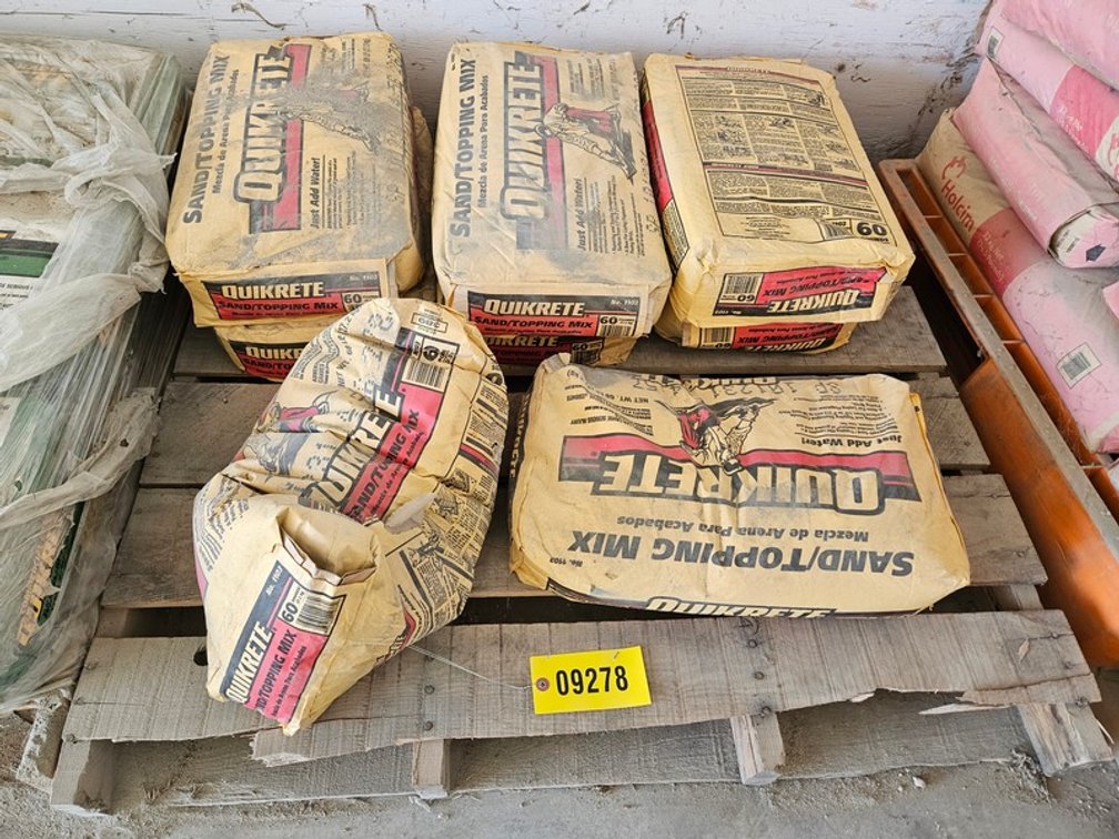 Quikrete Sand/Topping Mix