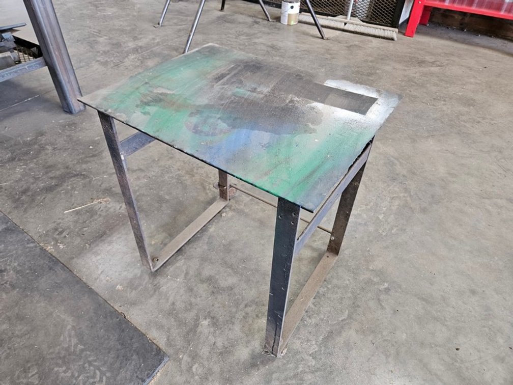 Small Rolling Welding Table