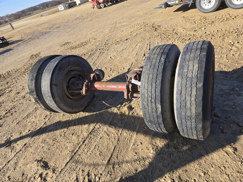 SEMI AXLE