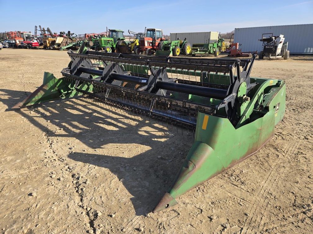 JOHN DEERE 216 FLEX PLATFORM