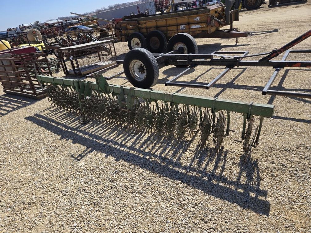 JOHN DEERE 400 ROTARY HOE
