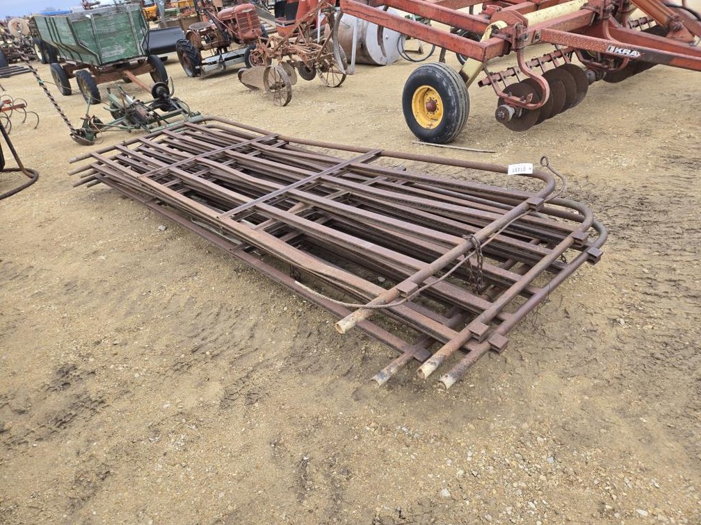 (5) CATTLE GATES 5' X 14' L