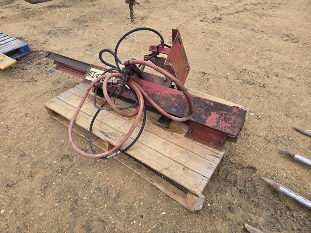FRONT MOUNT POST POUNDER