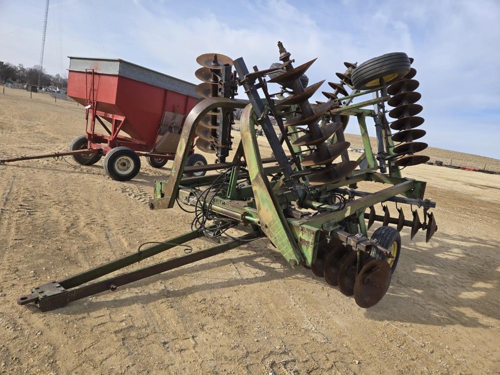JOHN DEERE 230 25' DISK