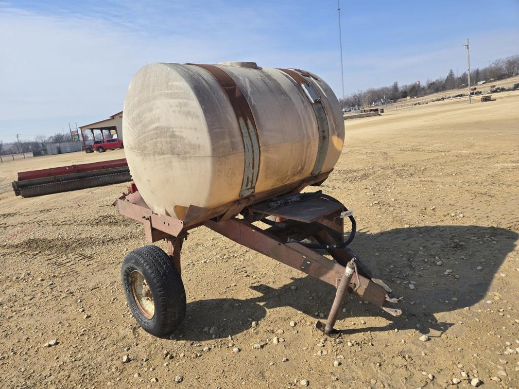 CENTURY 500 GALLON SPRAYER
