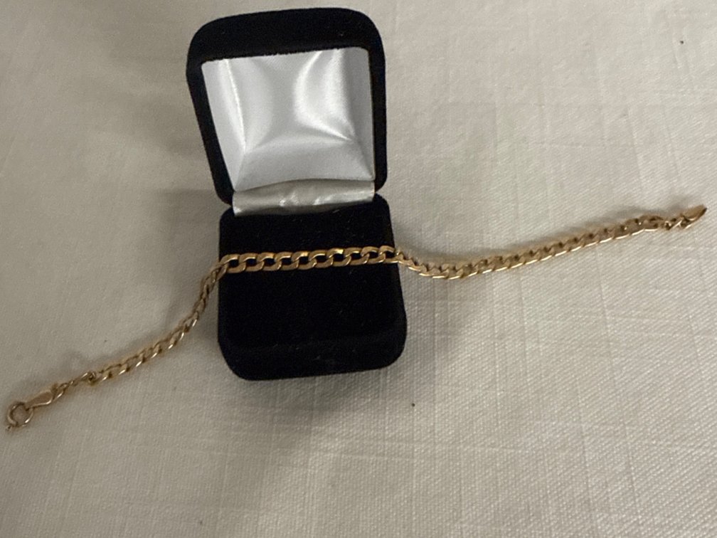 14K Gold Chain Link Bracelet