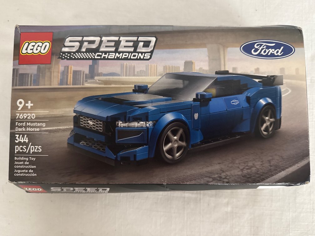 Lego Ford Speed Champions Car (NIB)