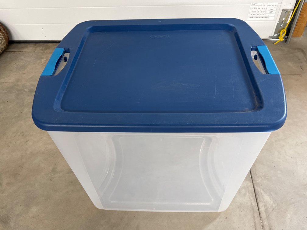 Sterilite Clear Plastic Container