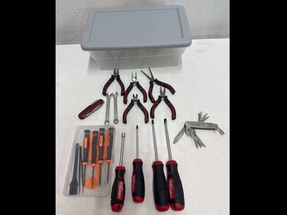 Assortment of Tools (14)