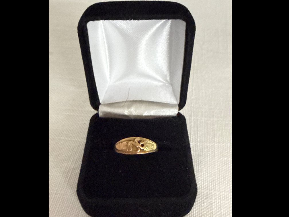 Gold Band with Floral Design