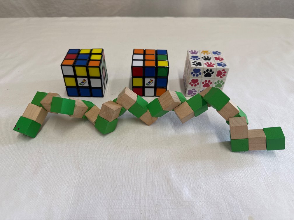 Cube Puzzles (4)