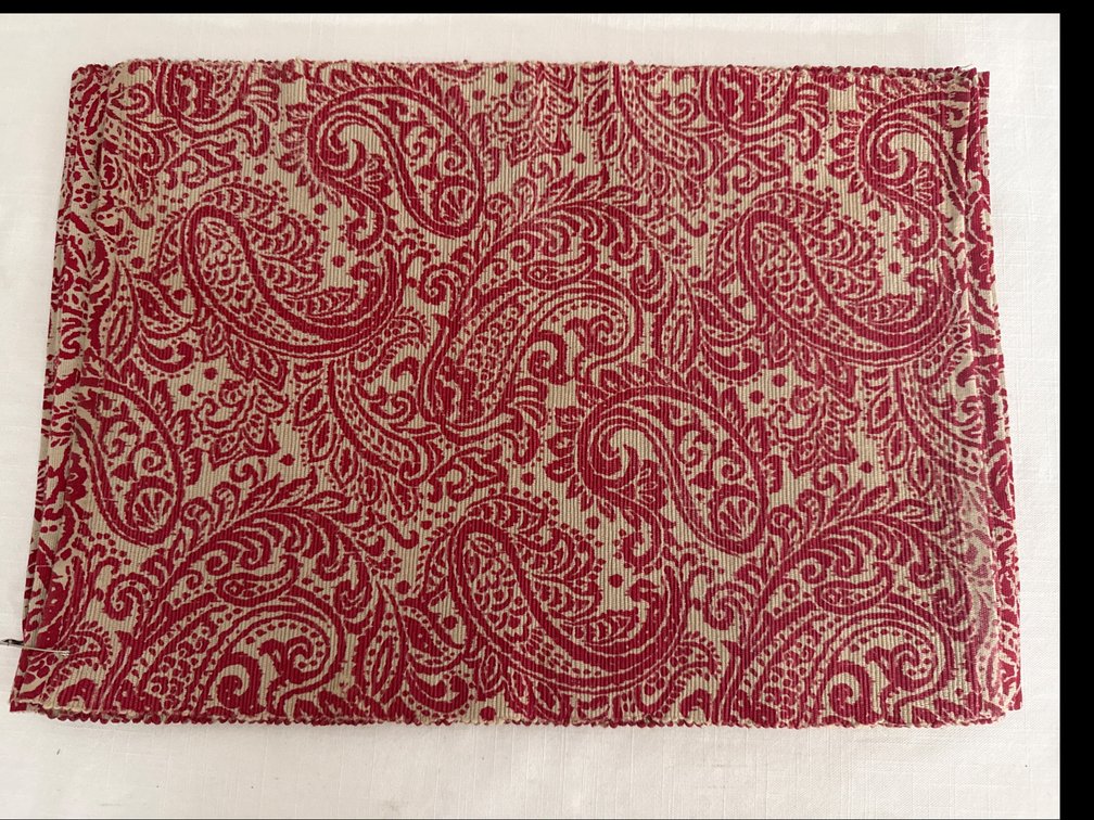 Red Paisley Placemats (6)