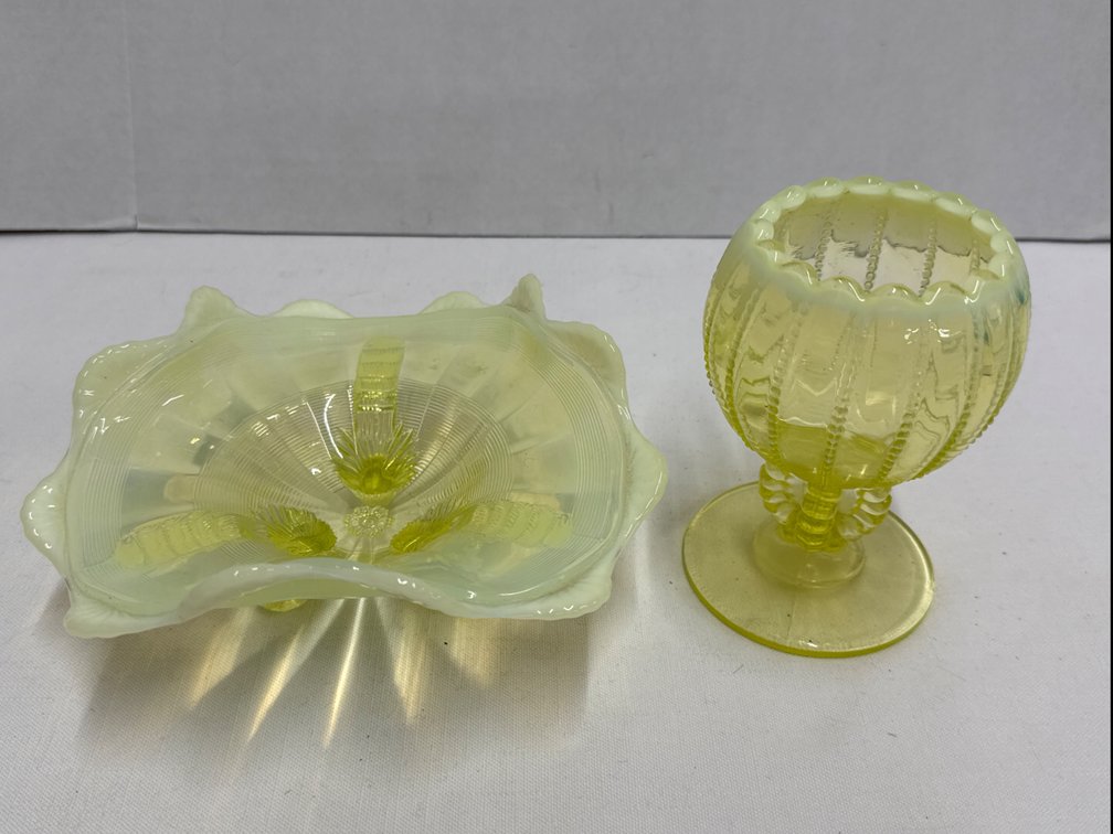 Vintage Northwood & Fenton Glass (2)
