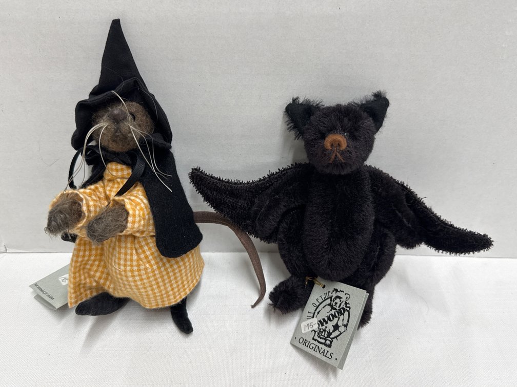 "Out of the Woods" Mouse & Bat (New)