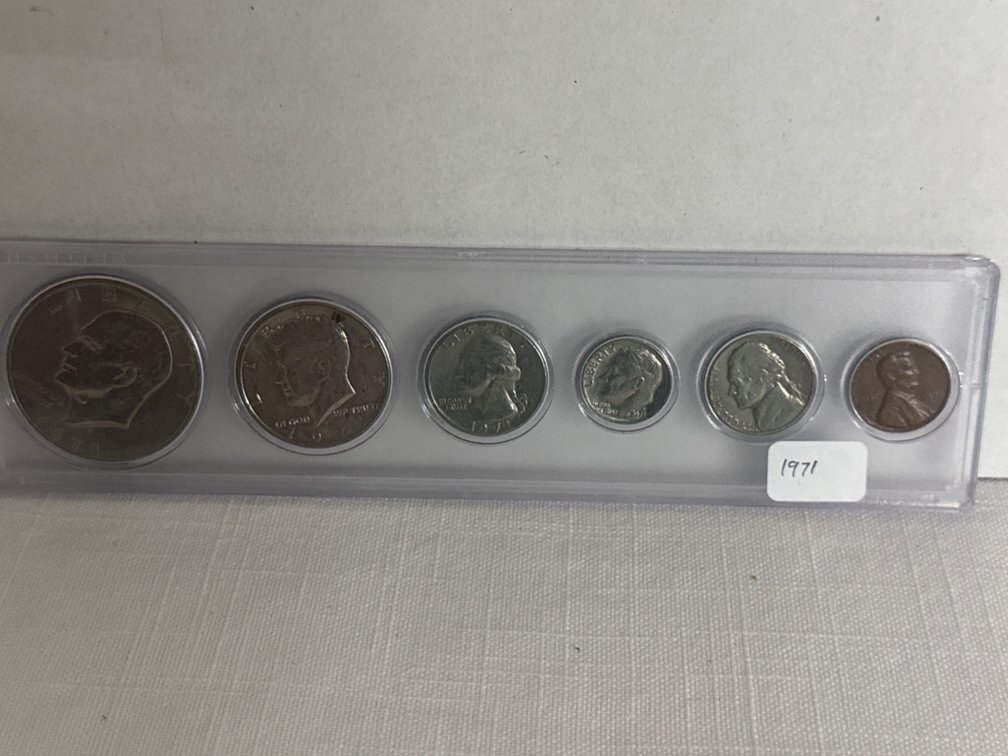 U. S. Mint Year Coin Set (6)