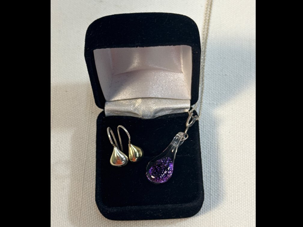 Silver Teardrop Earrings & Necklace