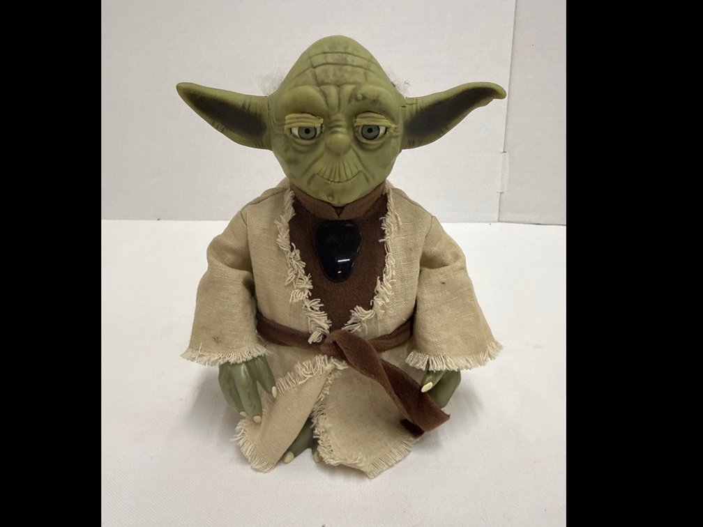 Interactive Yoda Figure