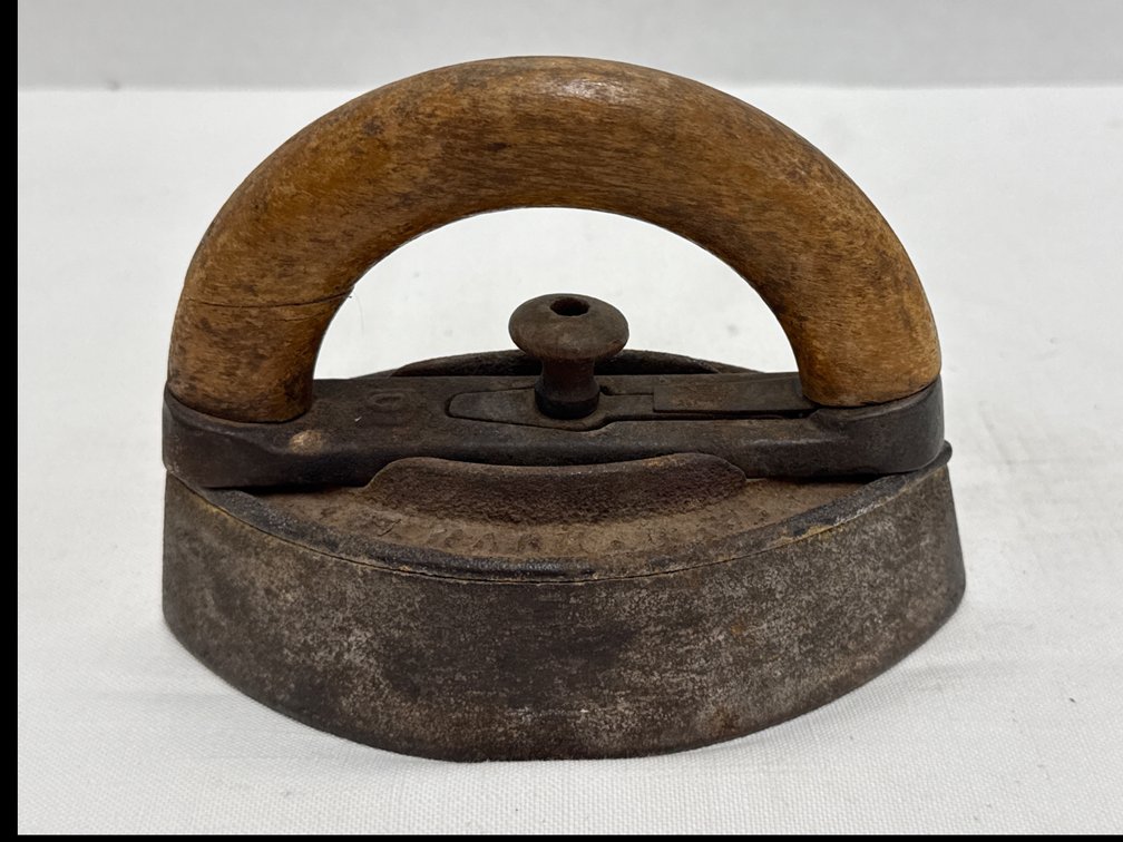 Antique  "Sad Iron"