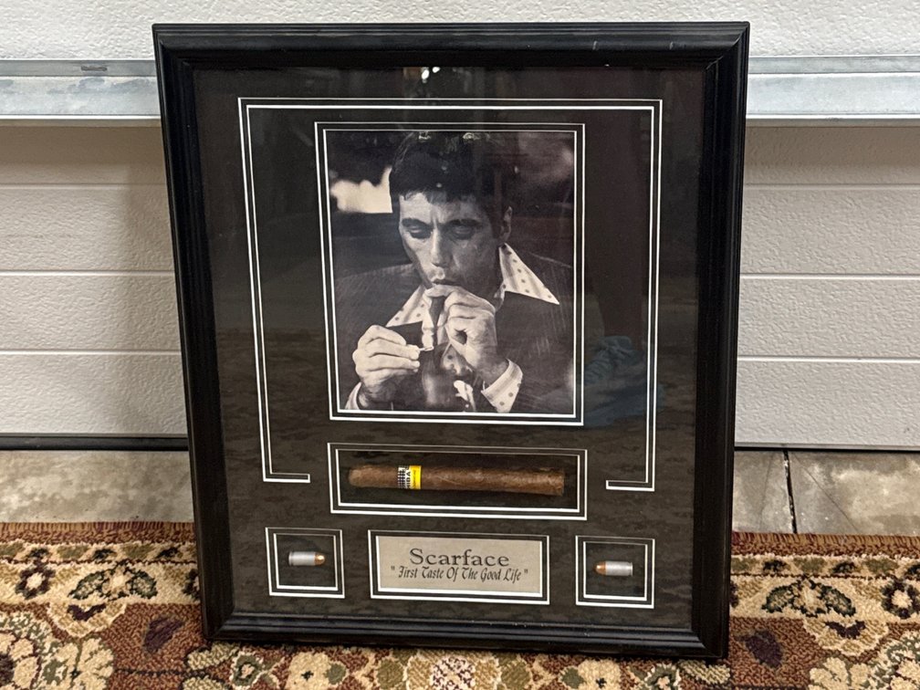 Scarface Shadowbox