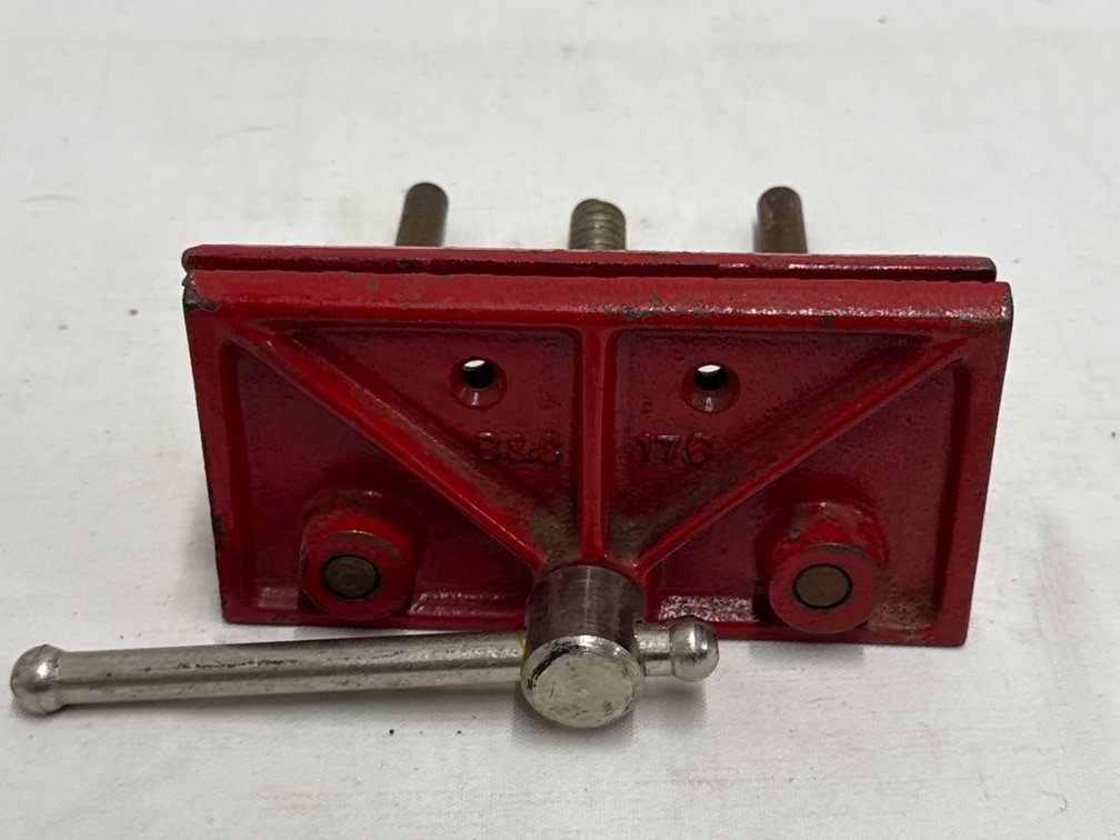 Vintage Under-Mount Woodworking Vise