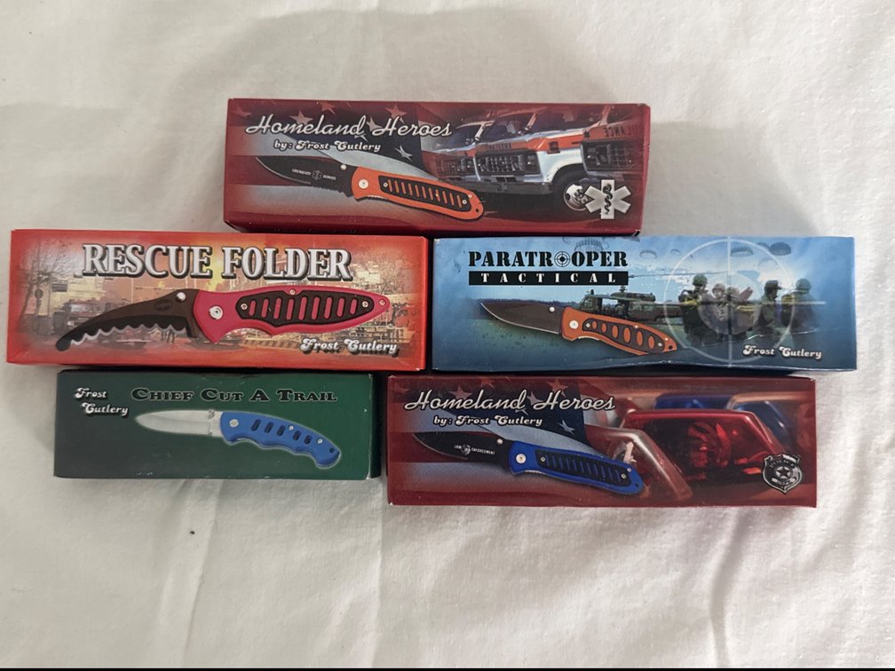 Knives (5) (NIB)
