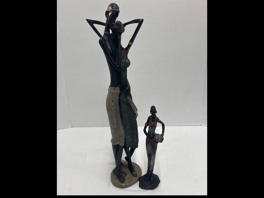 Vintage African Figures (2)