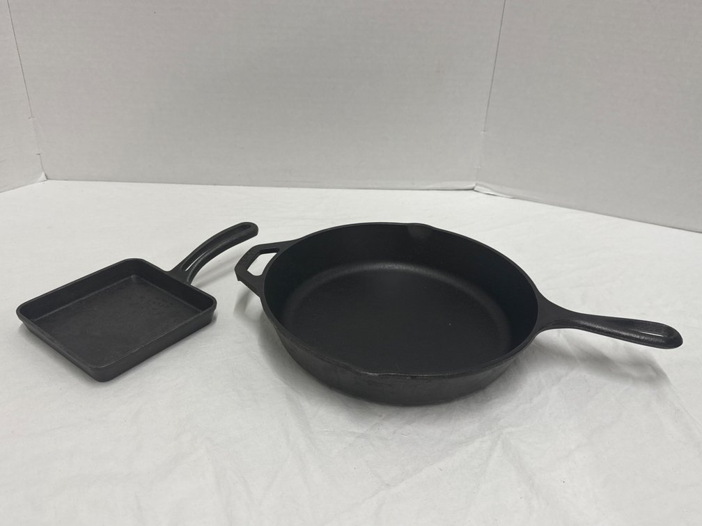 Cast Iron Pans (2)