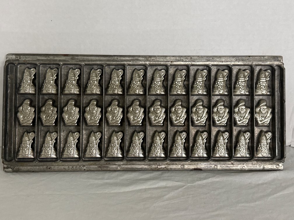 Rare Antique "HEAVY" Metal Chocolate Christmas Mold