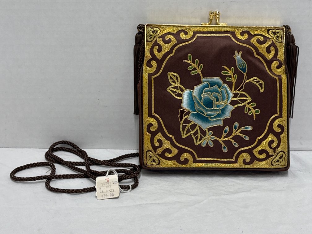 Vintage String Embroidered Evening Bag (NEW)