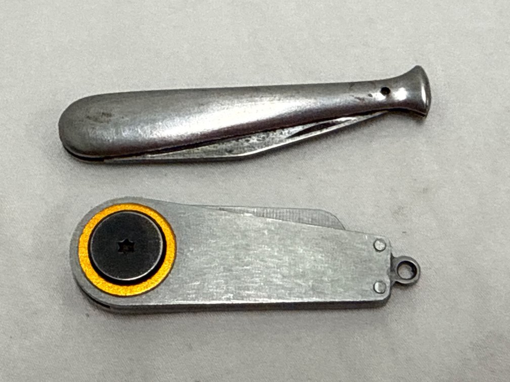 Pocket Knives (2)