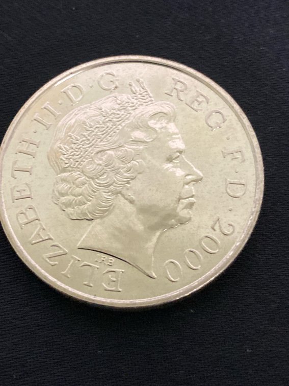 2000 United Kingdom 5-Pound Coin (925 Silver)