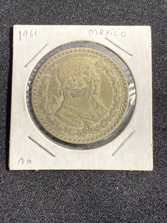 1961 Un Peso Coin Mexico (10% Silver)