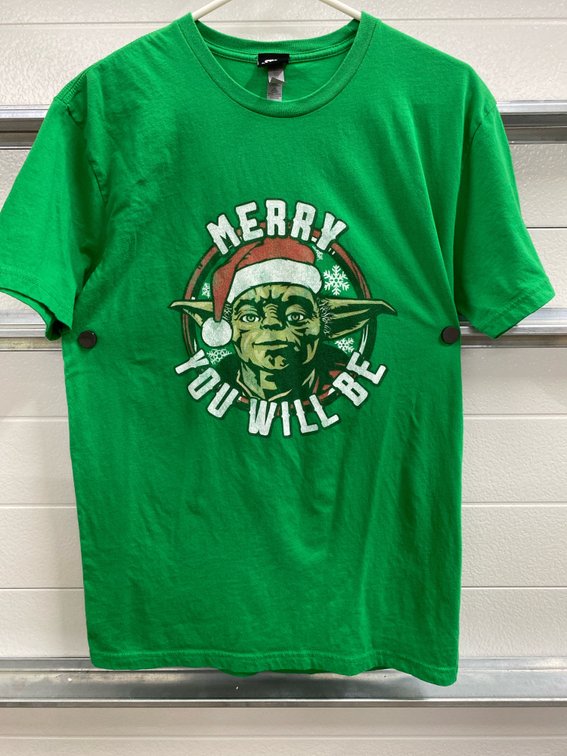 Star Wars Christmas (Yoda) T-Shirt (Med)