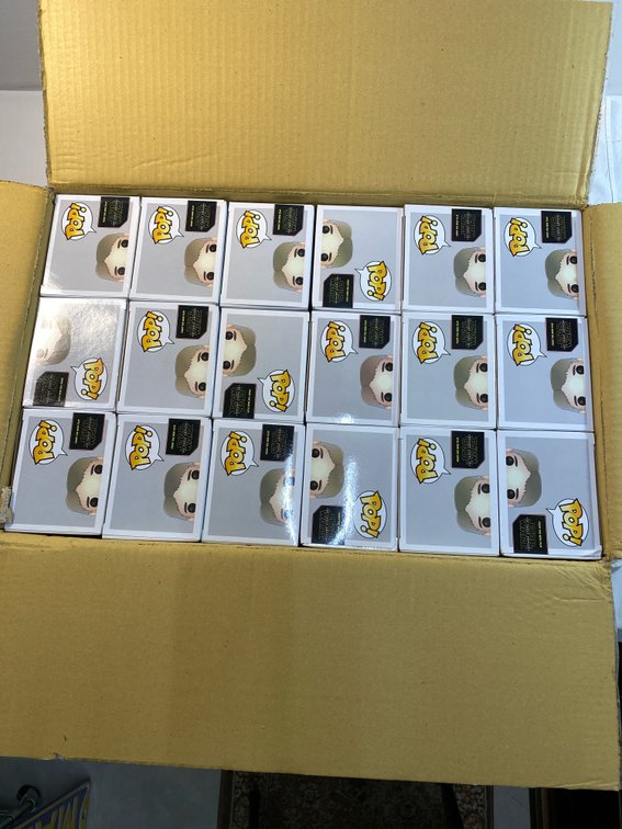 FULL CASE of Star Wars (POPS) Han Solo “86”