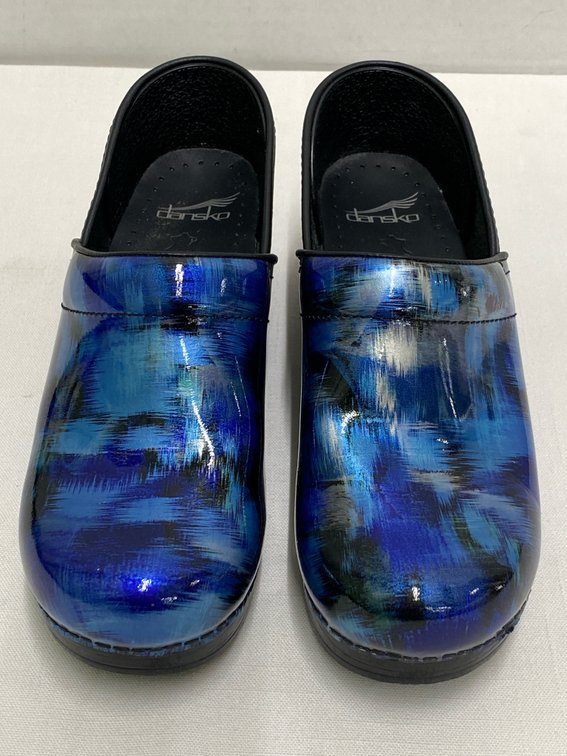Dansko Blue Brush Professional Clogs (Size 38) Like New