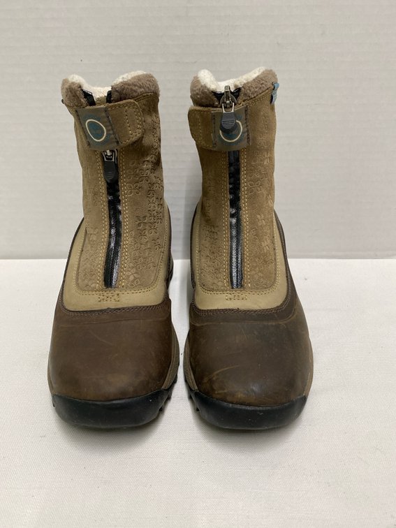 Timberland Thermolite Snow Basin Zip Boots (Size 8.5)