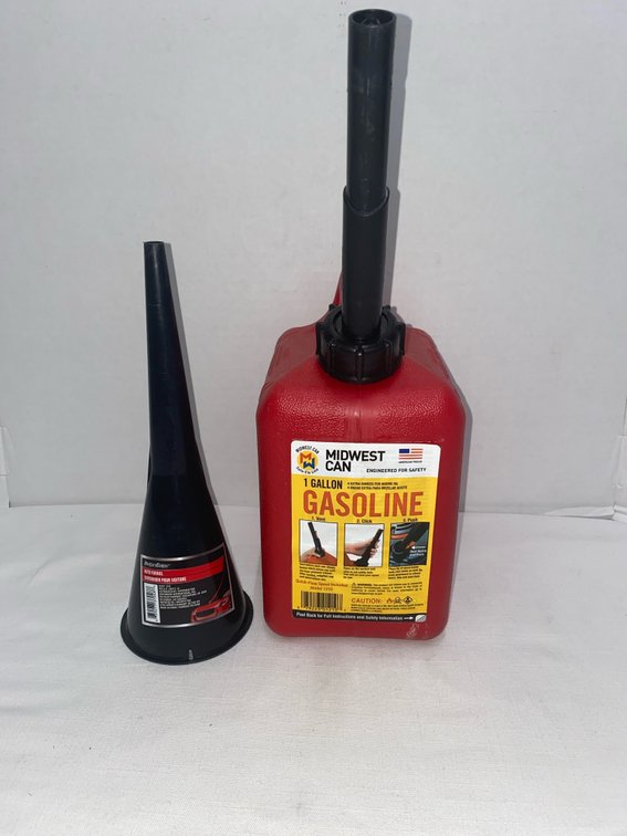NEW 1-Gallon (Plastic) Gas Can & Pour Funnel