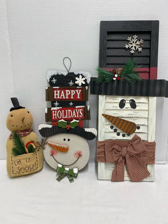 (3) Snow Holiday Decor.