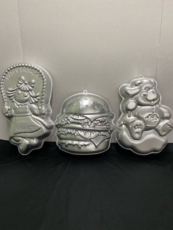 Vintage “Aluminum” Large Cake Pans (3) Raggedy Ann, Hamburger & Care Bear