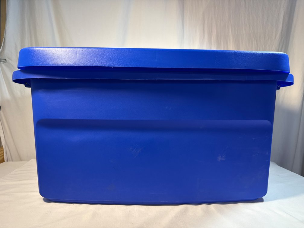 Sterilite Large Storage Tub