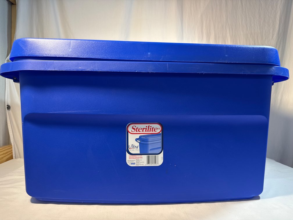 Sterilite Large Storage Tub