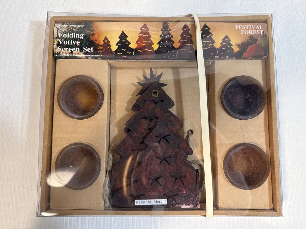 Folding Votive Screen Set