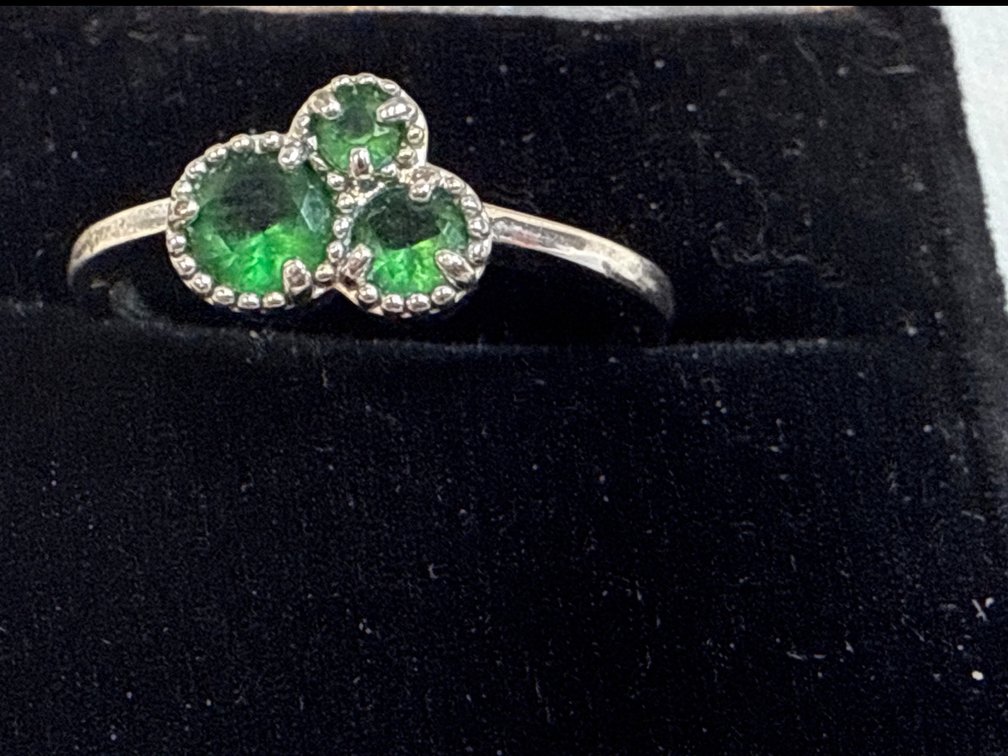 Deep Emerald Ring